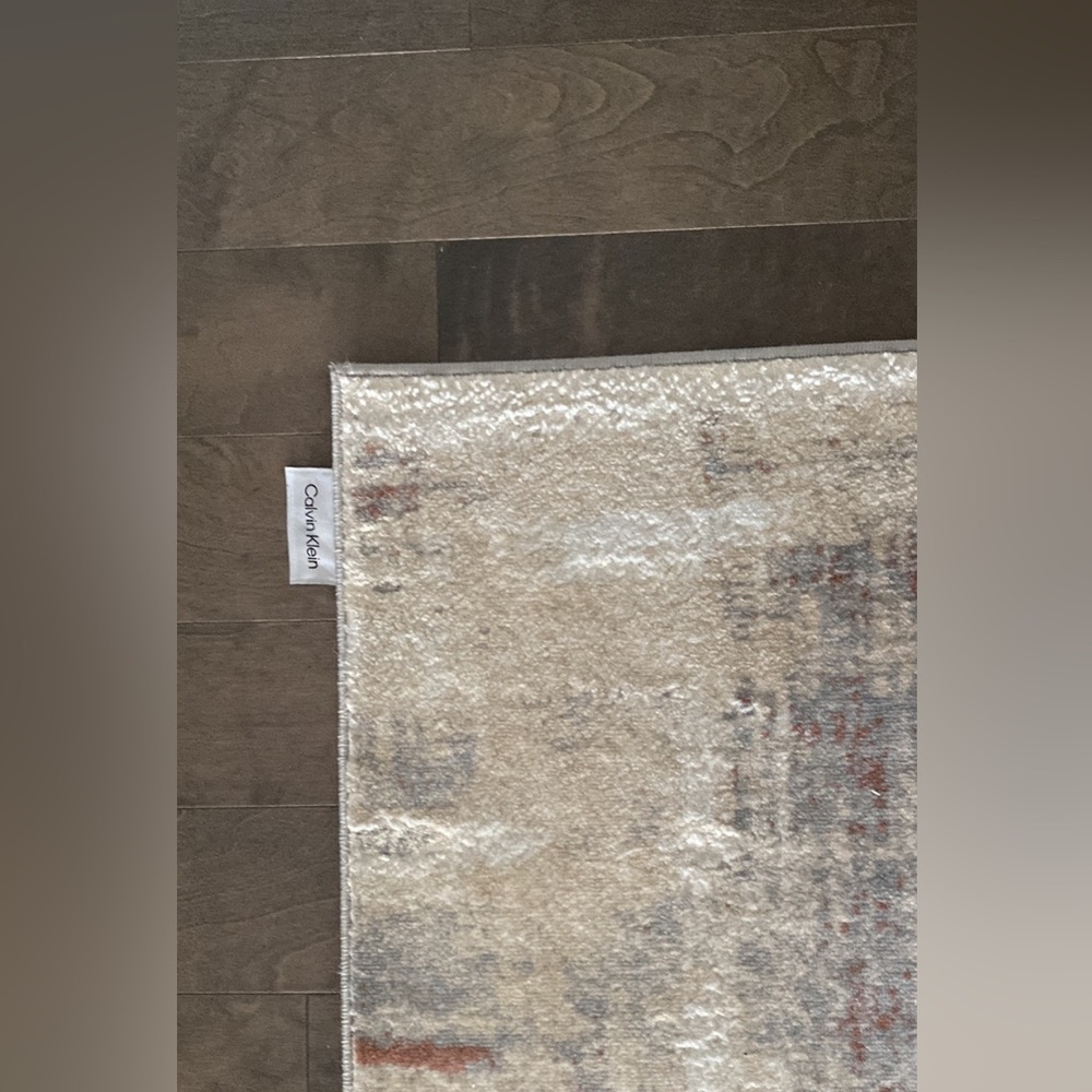 Calvin Klein Rug - Picture 3 of 4